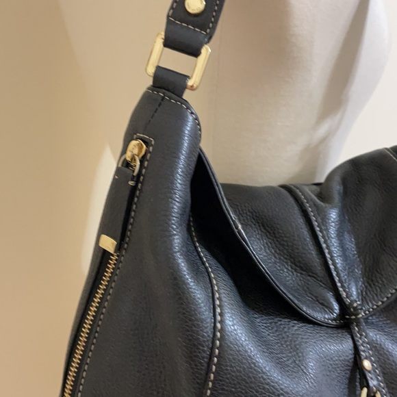 CALVIN KLEIN Black Leather Tassel Bag Light Pebble EUC - Picture 3 of 11